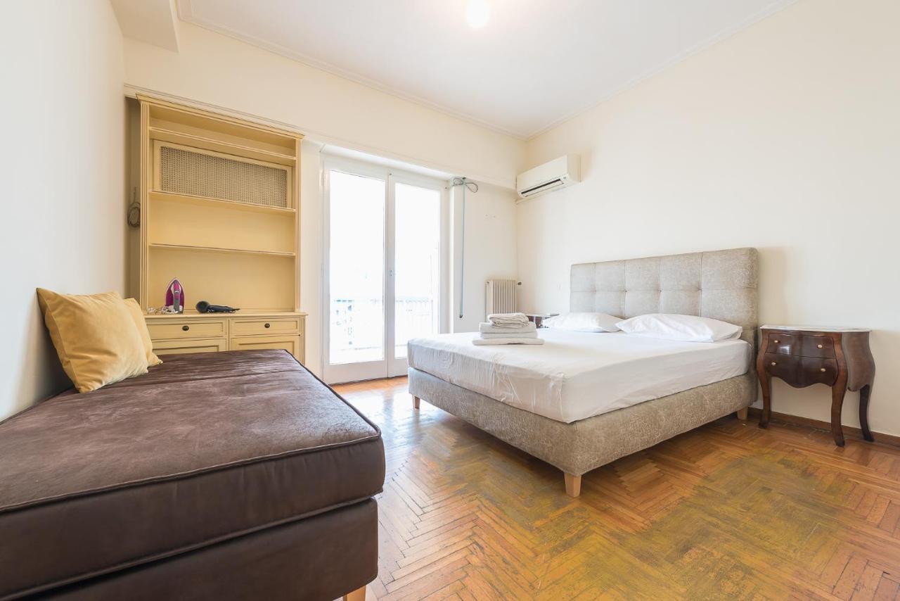 Victoria Capitan Apartments Athena Bagian luar foto