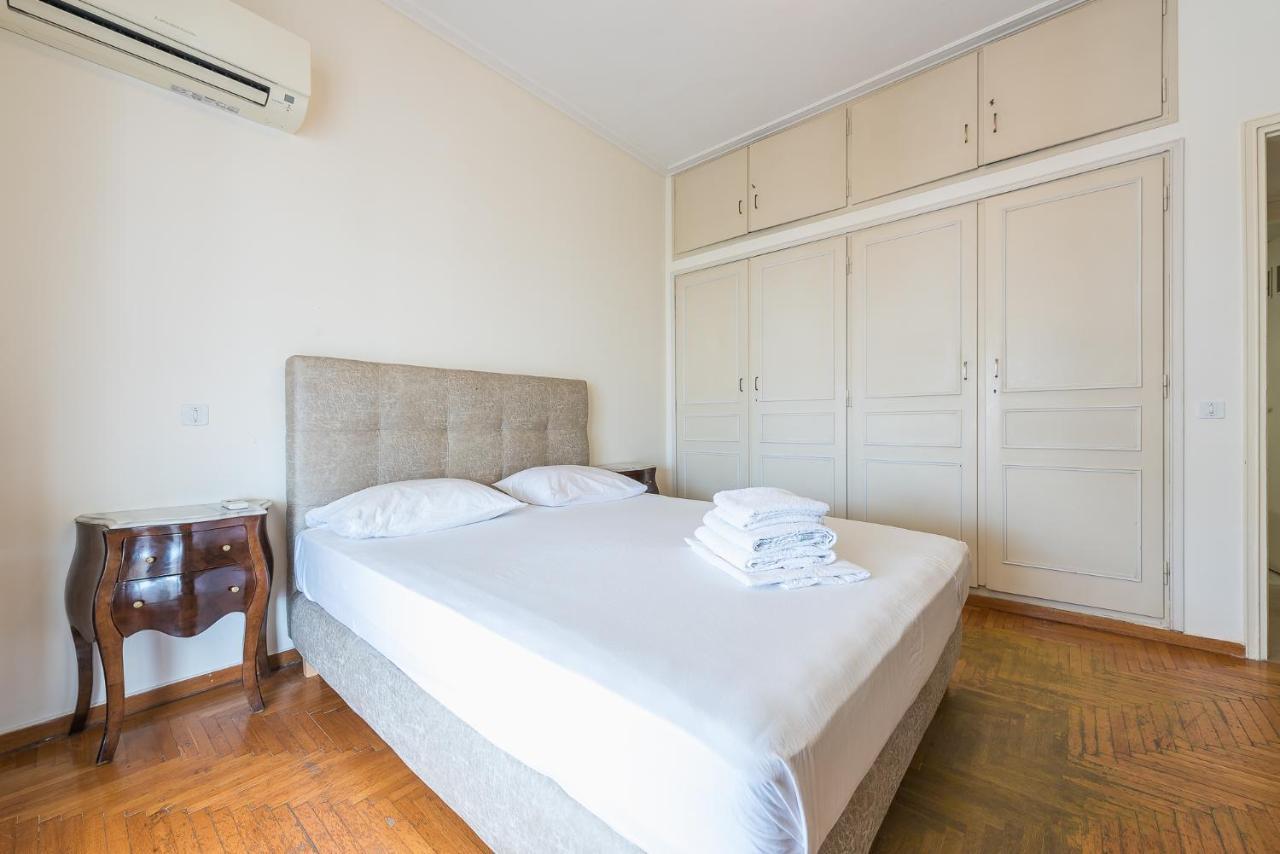 Victoria Capitan Apartments Athena Bagian luar foto
